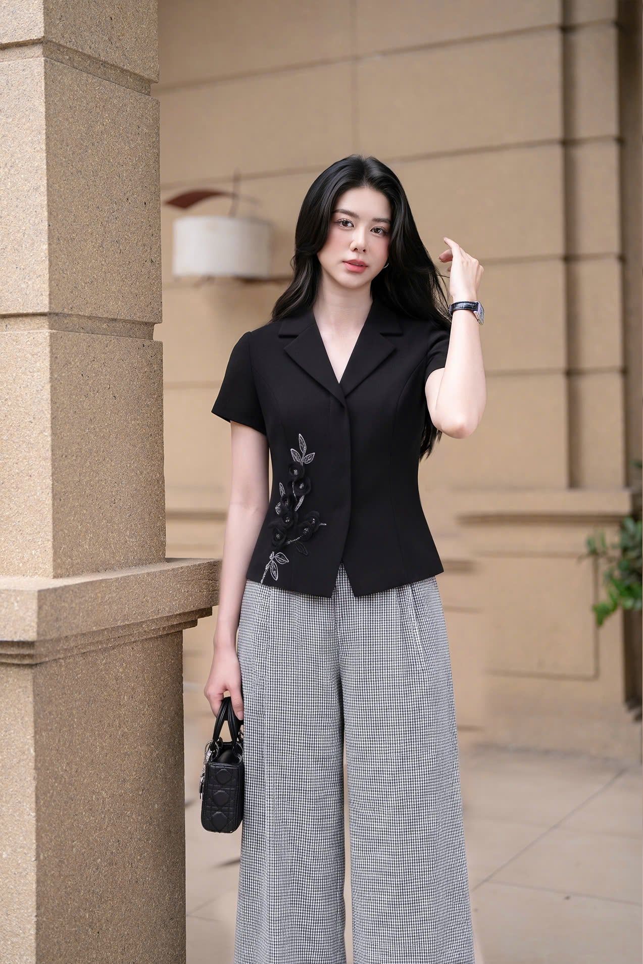 Áo ký giả linen đen vạt vát SM1080