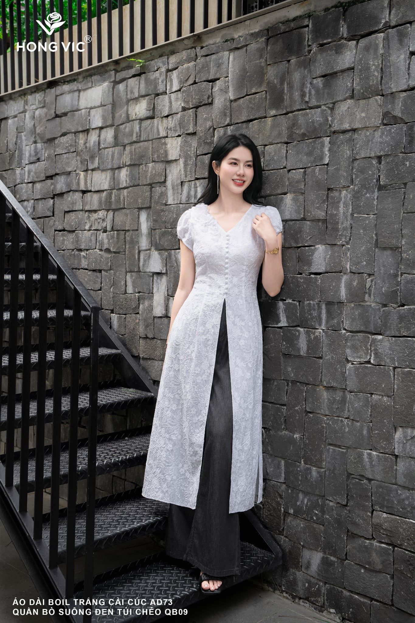Áo dài boil trắng cài cúc AD73