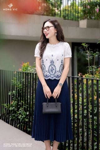 Áo boil trắng thêu gấu SM1140