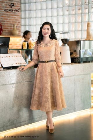 Đầm camel in hoa hồng DL1021