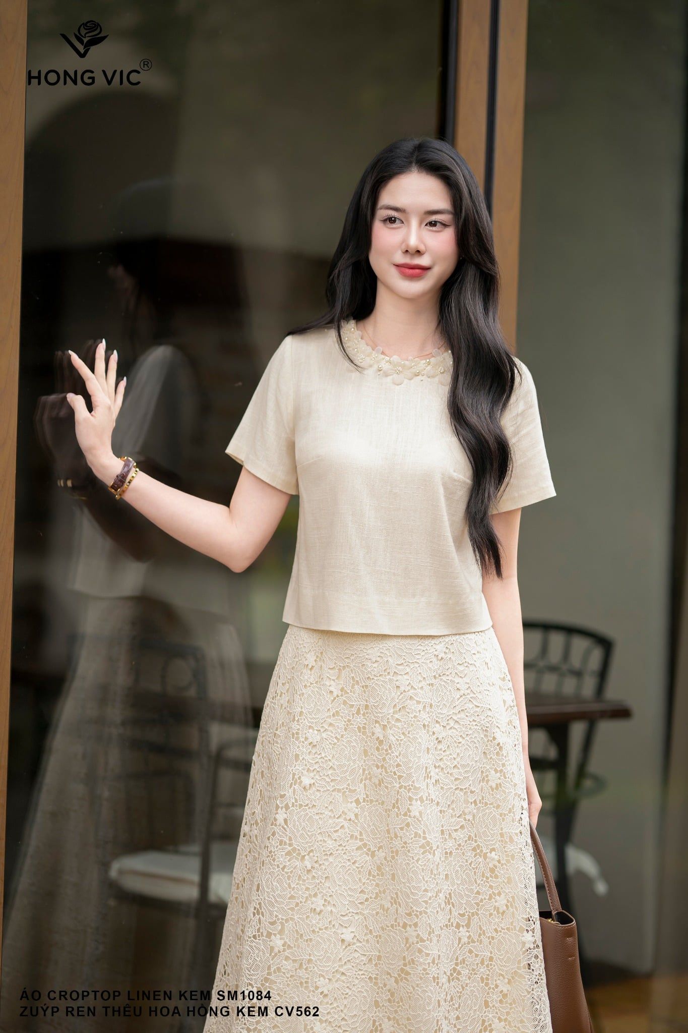 Áo croptop linen kem SM1084