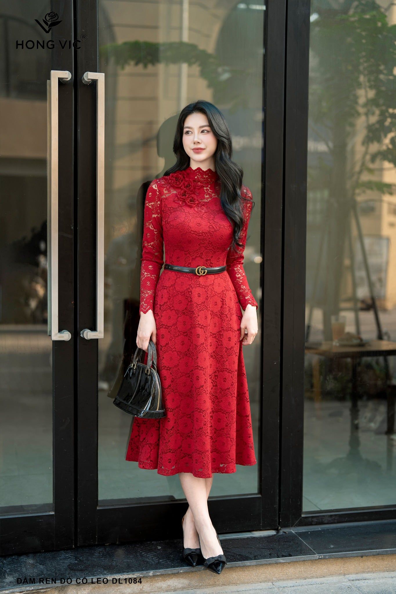 Đầm ren đỏ cổ leo DL1084