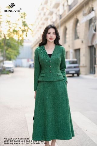 Zuýp dạ xanh lục bảo xòe dài CV553