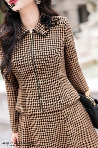 Vest dạ kẻ nâu cổ sen AV239