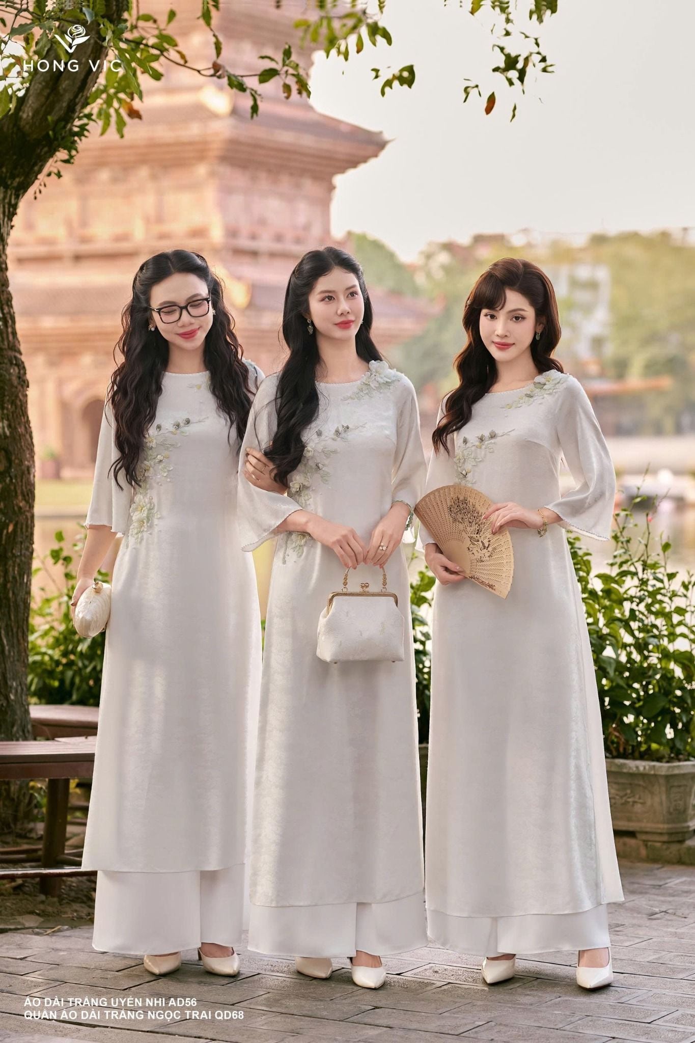 Áo dài trắng uyển nhi AD56