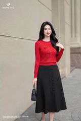 Áo len đỏ đính hoa thủy tiên AL08