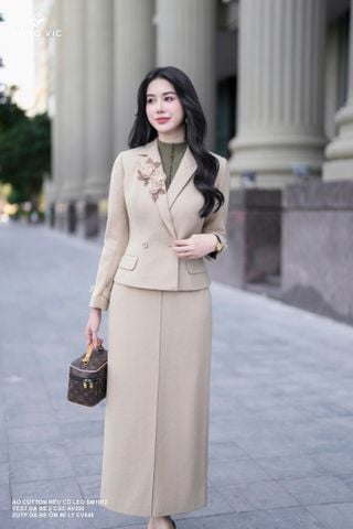 Vest dạ be 2 cúc AV255