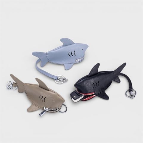LES CAR KEY IN SHARK #PH3490