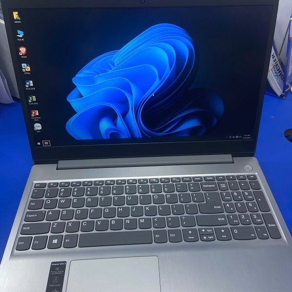 Laptop Lenovo Ideapad 3 15IML05 Cũ giá rẻ đẹp 90%