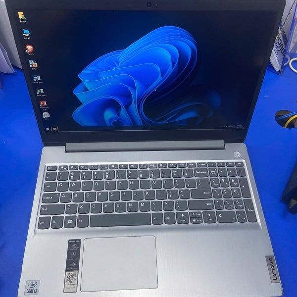 Laptop Lenovo Ideapad 3 15IML05 Cũ giá rẻ đẹp 90%