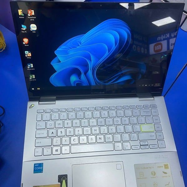 Laptop Asus VivoBook Flip 14 TP470EA Cũ giá rẻ đẹp 98%