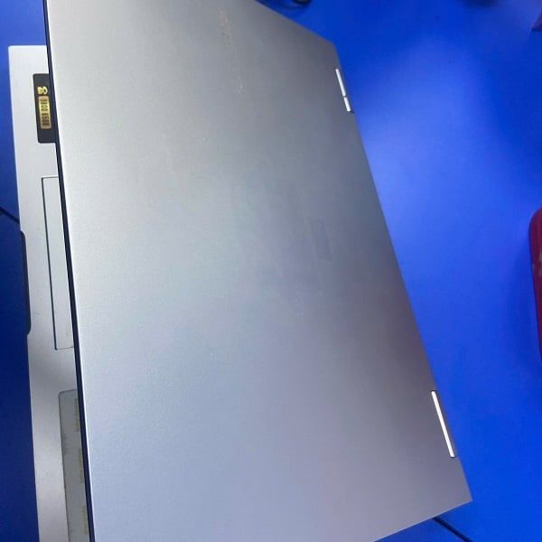 Laptop Asus VivoBook Flip 14 TP470EA Cũ giá rẻ đẹp 98%