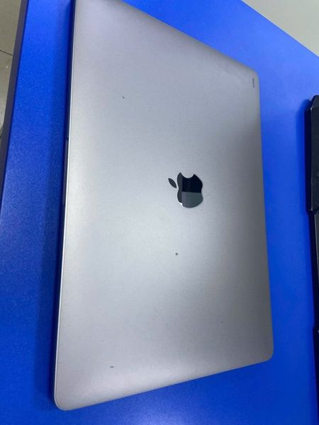 Laptop Macbook Pro A1708 2017 Cũ giá rẻ đẹp 98%