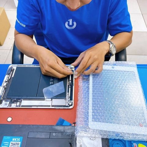 Thay Màn Hình Ipad Bị Sọc, Ám Màu