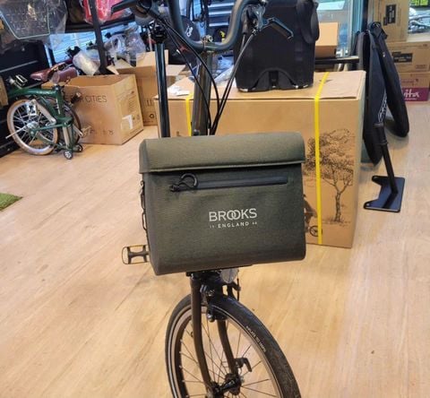 Túi Brooks England Scape Large Front Bag – Olive Green