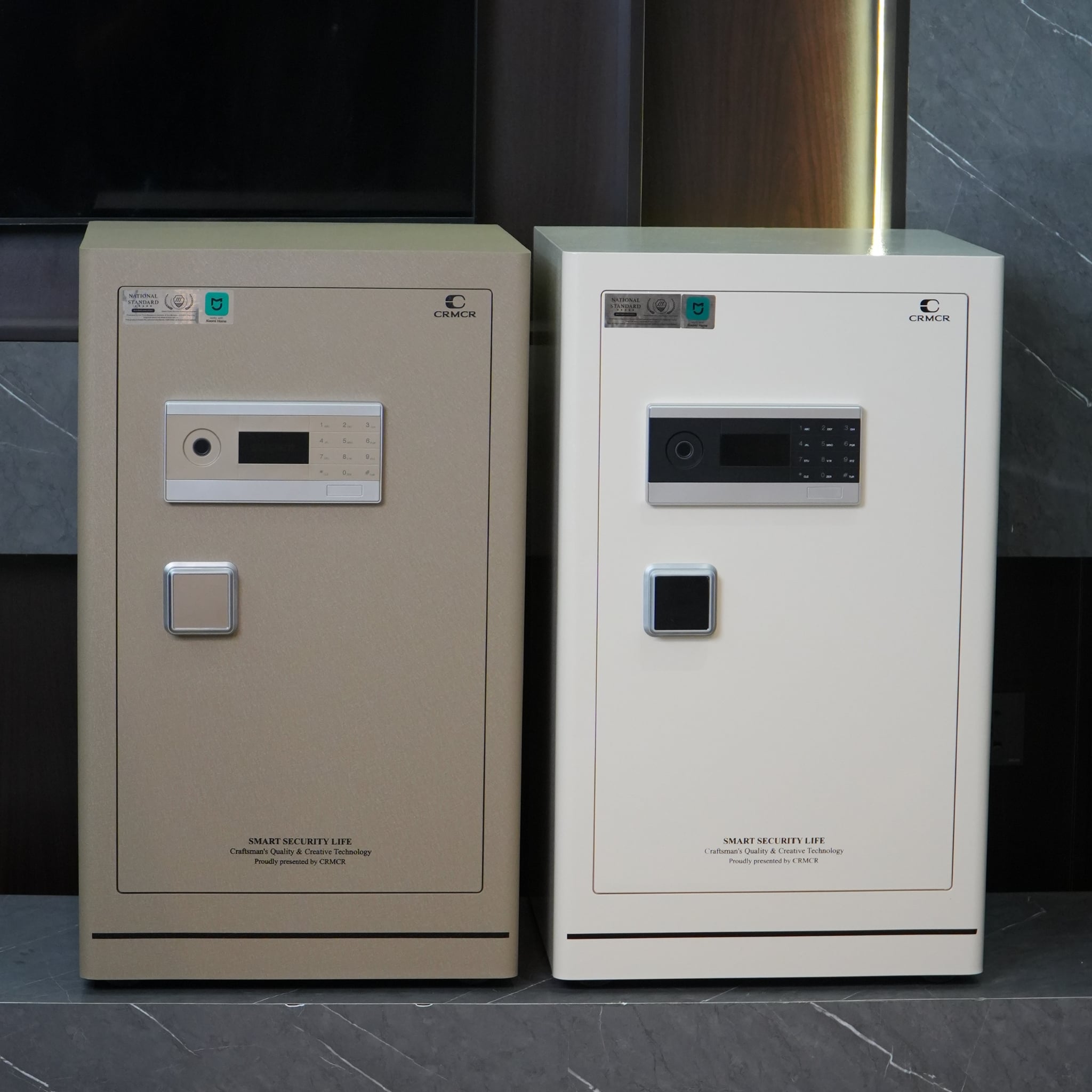 Két Sắt Xiaomi CRMCR 80LE Nhập Khẩu Thông Minh, Khóa Vân Tay Điện Tử, Chống Trộm A10, Cảnh Báo Qua Điện Thoại