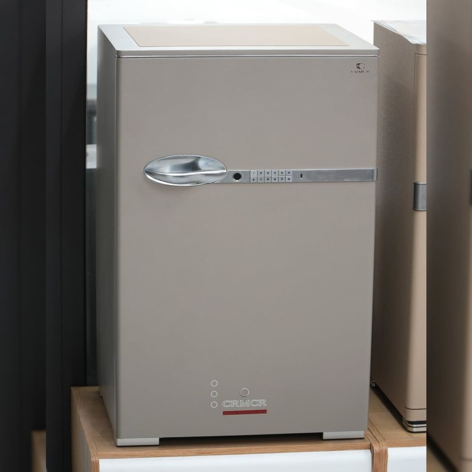 Két sắt Xiaomi CRMCR 80DB Nhập Khẩu Cao Cấp, Cửa Thép 24 ly, Khóa Vân Tay Điện Tử Cảnh Báo Qua Điện Thoại