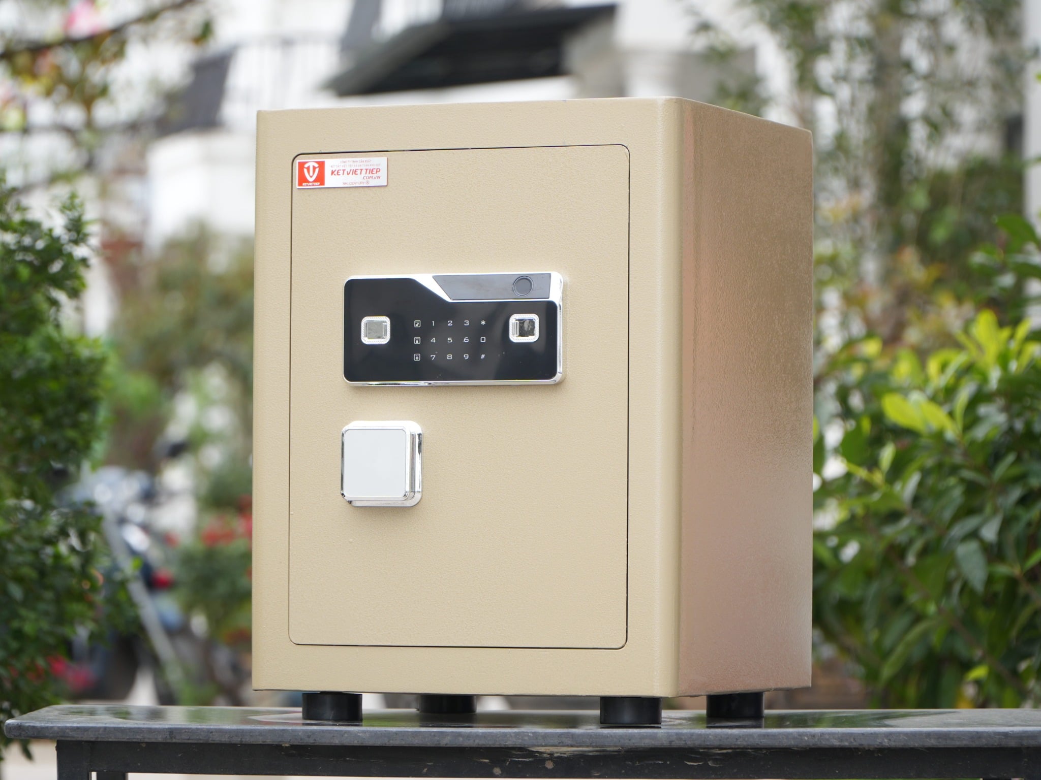 Két sắt Việt Tiệp siêu cường SC40VTDT báo điện thoại