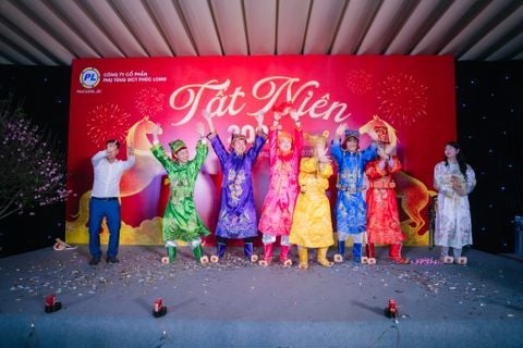 TẤT NIÊN 2025