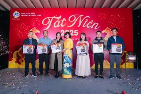 TẤT NIÊN 2025