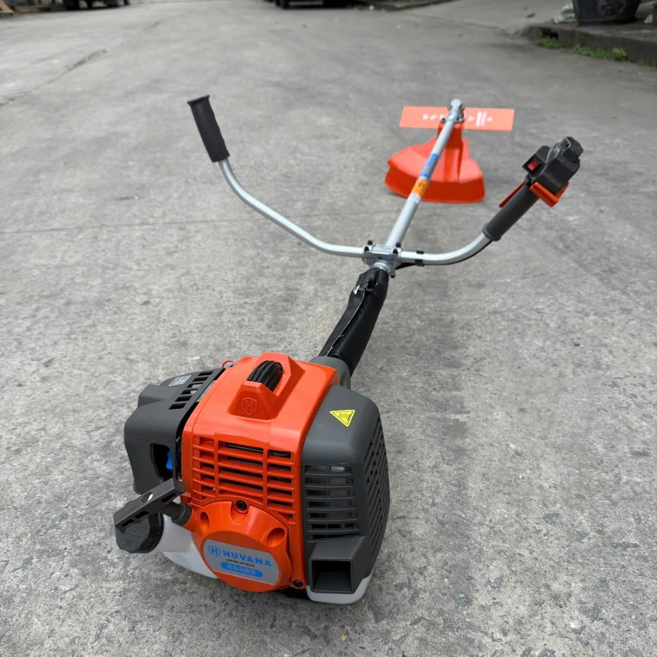 Máy cắt cỏ HUVANA 653RS