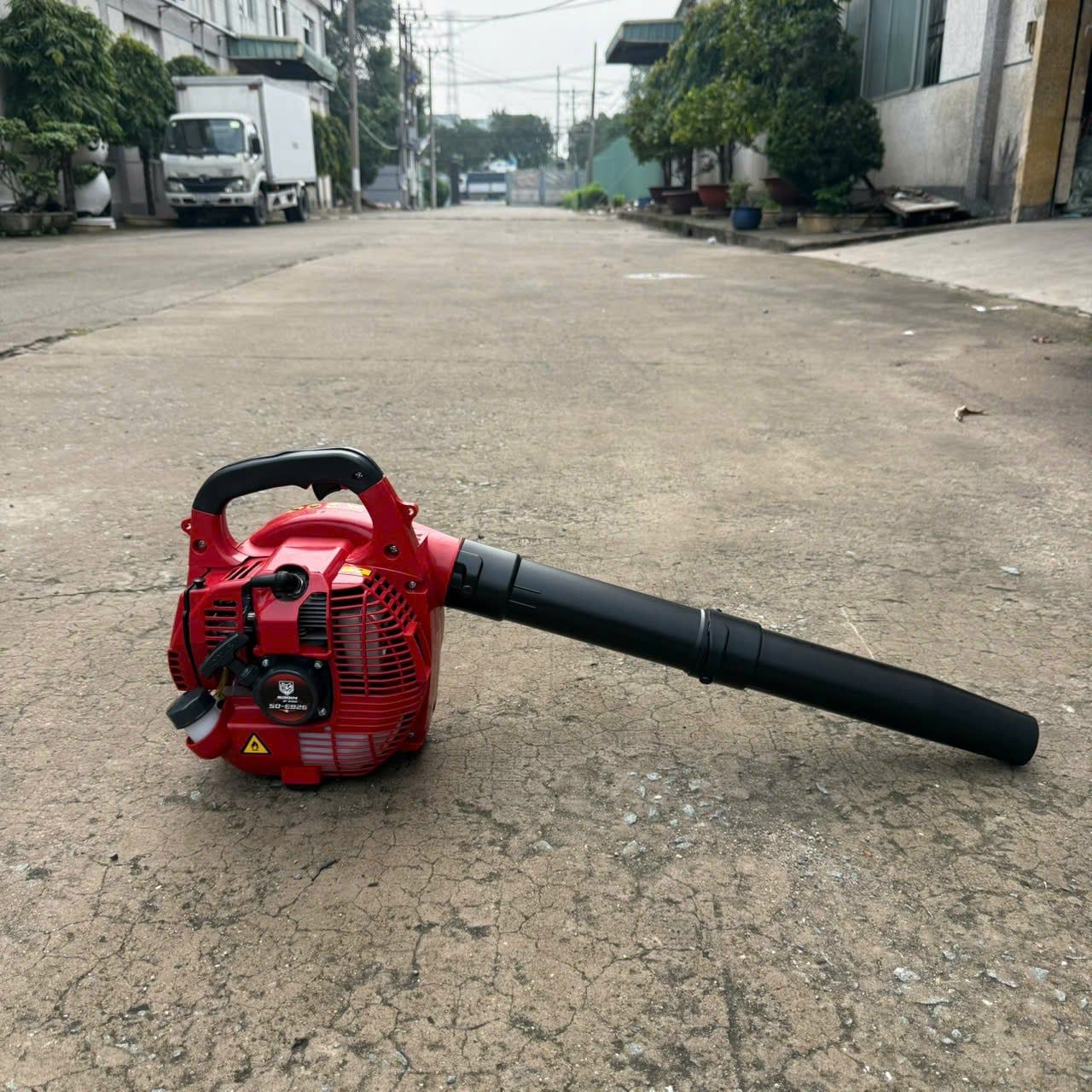 Máy thổi lá SOQIN SO-EB26