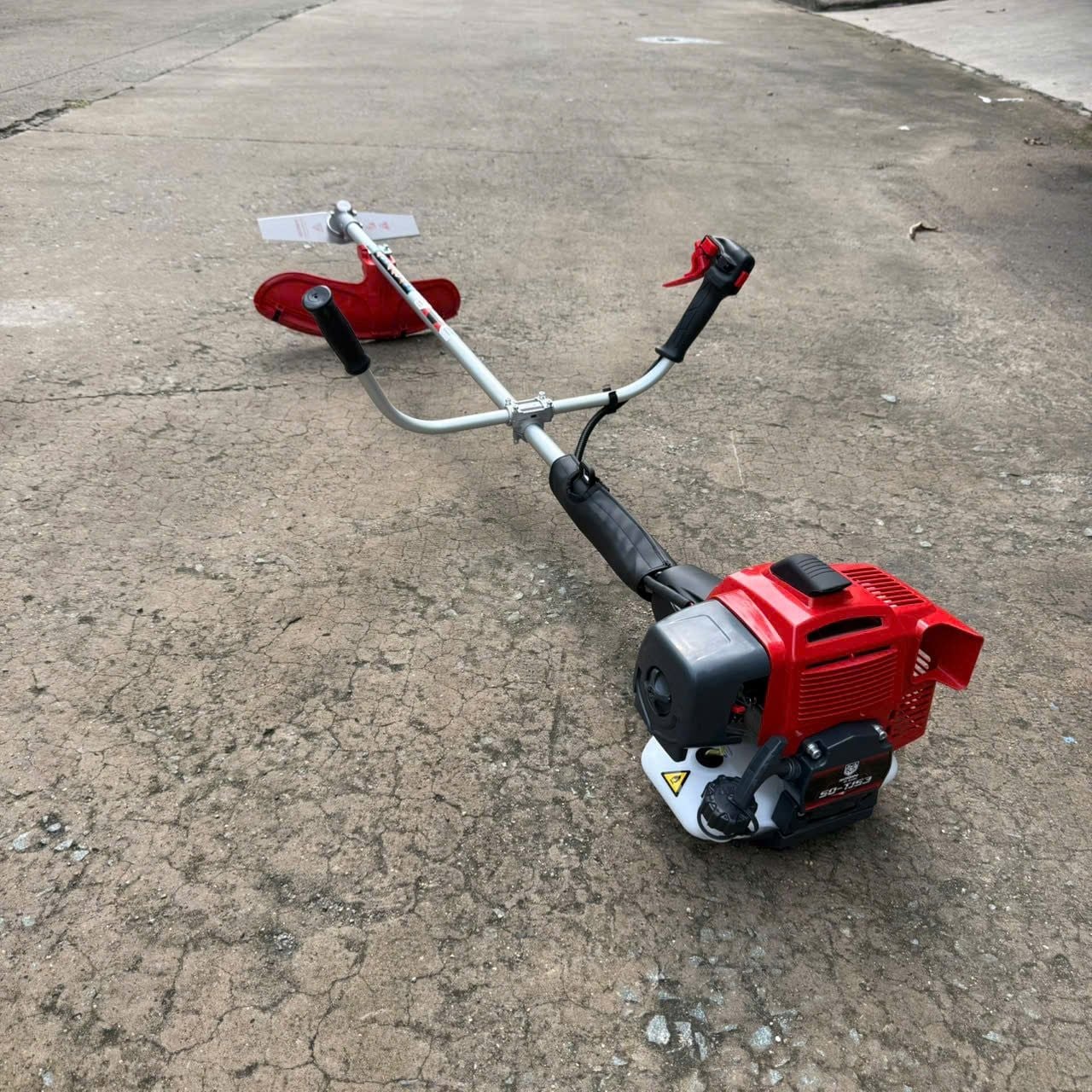 Máy cắt cỏ SOQIN SO-TJ53