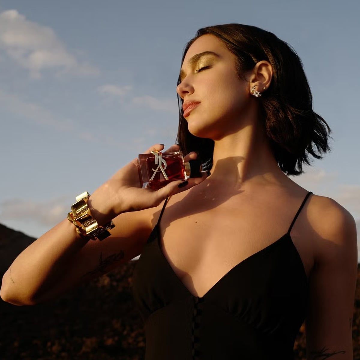  Yves Saint Laurent Libre Le Parfum 