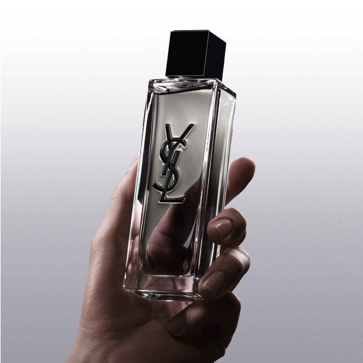  Yves Saint Laurent Myslf Eau de Toilette Intense 