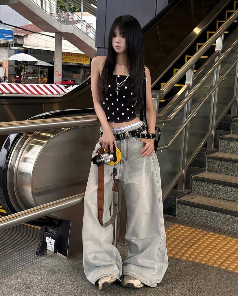  Quần Jeans nữ wash ống rộng Mountain - KILL SYSTEM 