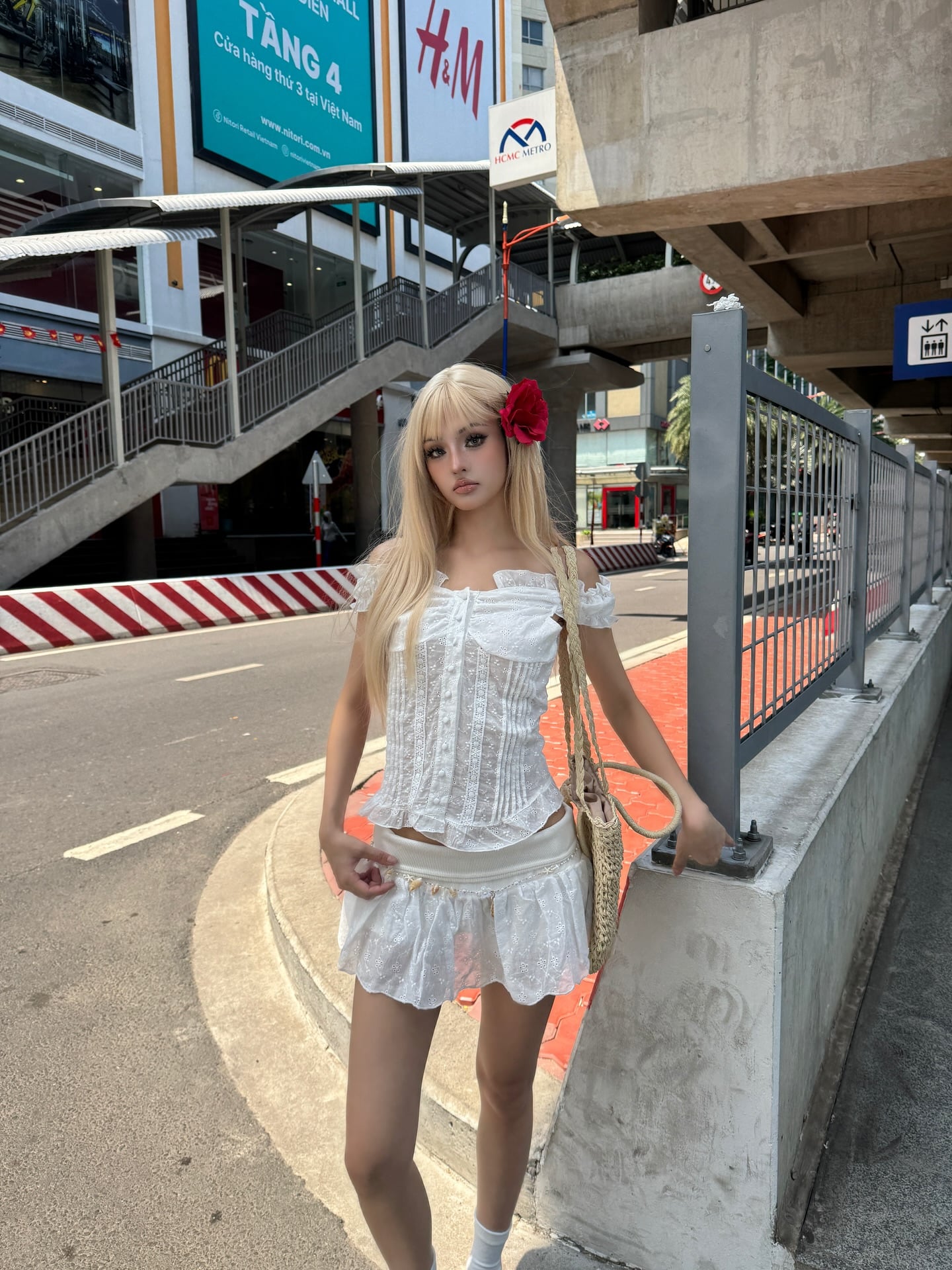  Chân váy dáng ngắn xoè phối ren JANJI - KILLSYSTEM 