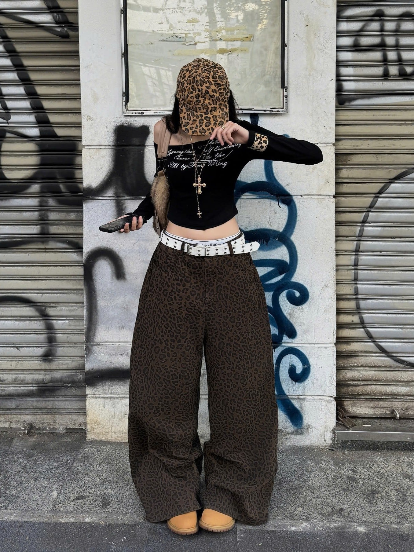  Quần dài da beo SoHo kaki ống rộng Kill System 