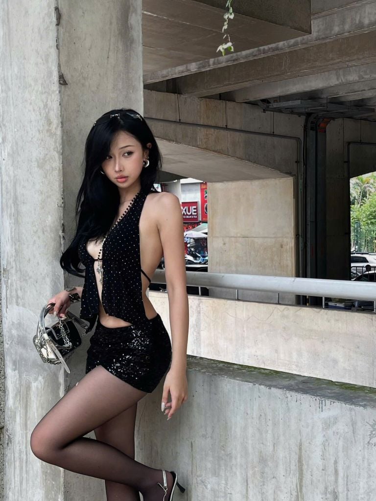  Áo yếm cột dây hở lưng tôn dáng đính đá JULIA - KILL SYSTEM 