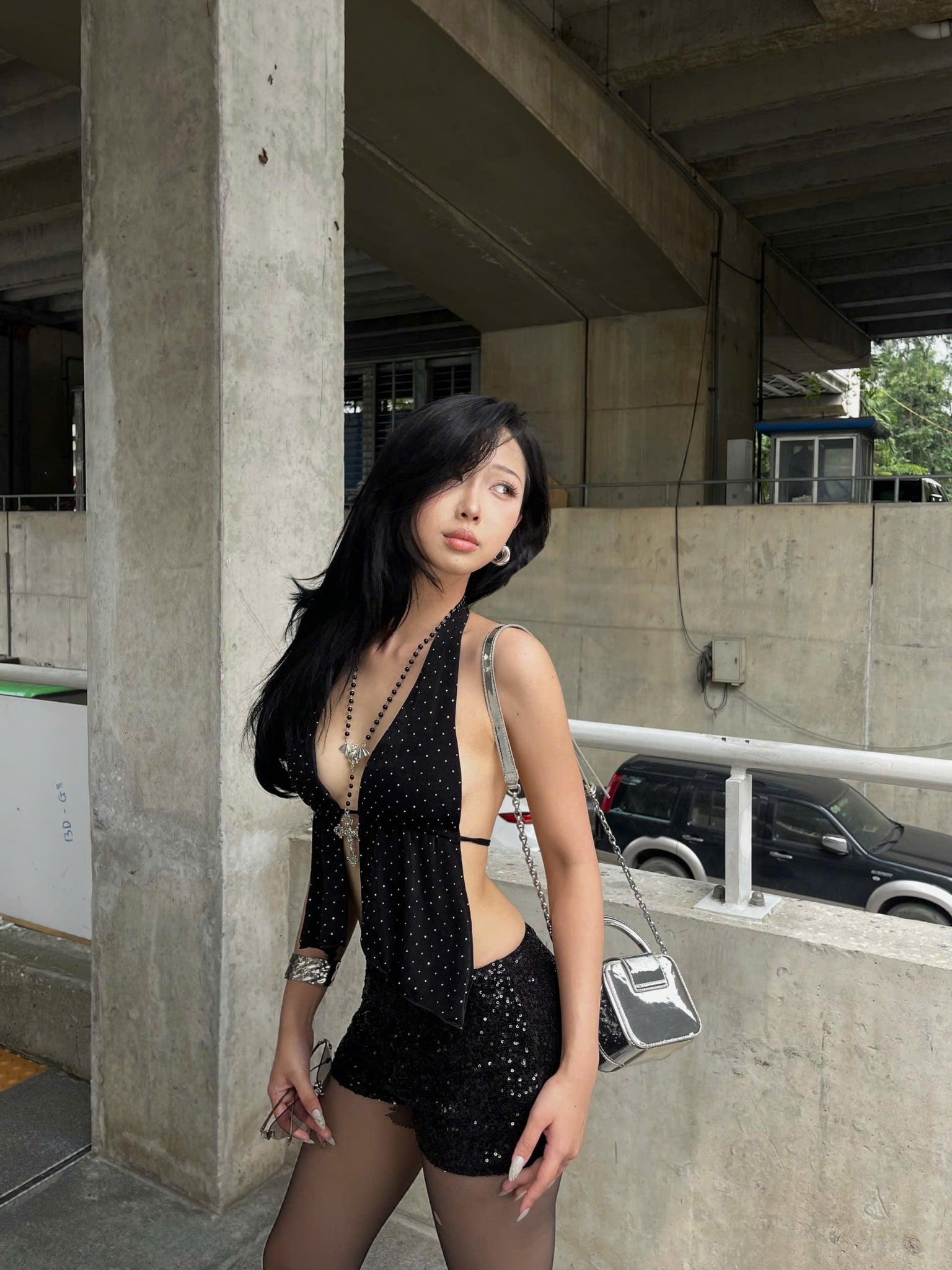  Áo yếm cột dây hở lưng tôn dáng đính đá JULIA - KILL SYSTEM 