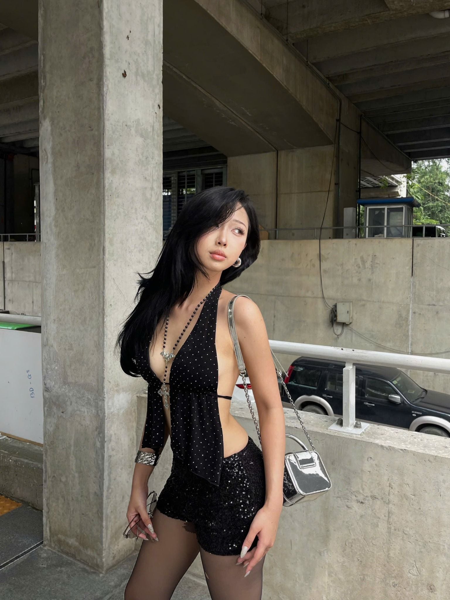  Áo yếm cột dây hở lưng tôn dáng đính đá JULIA - KILL SYSTEM 