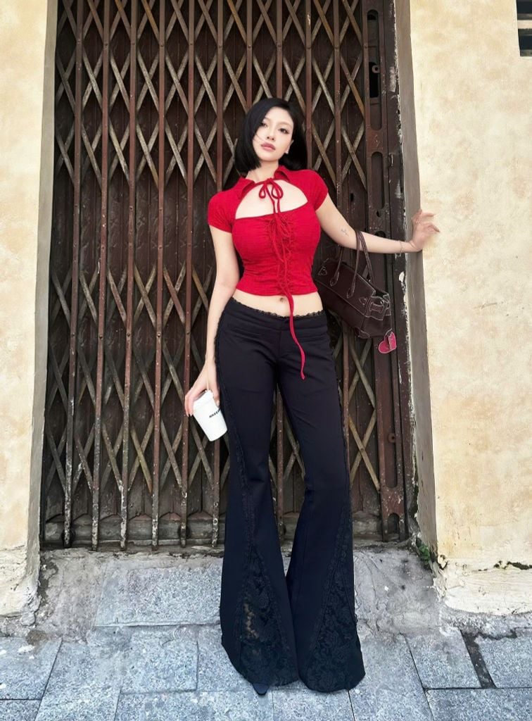  Quần ống loe dài cạp trễ phối ren tôn dáng SALDO - KILLSYSTEM 