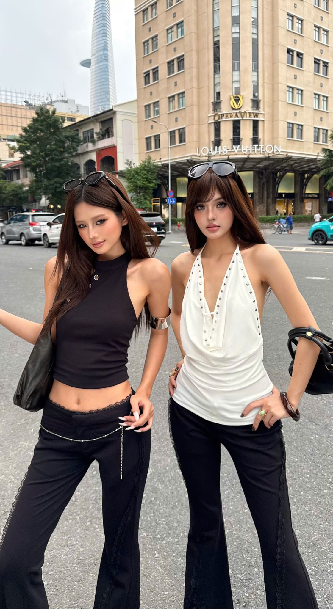  Áo cổ yếm khoét mắt cáo ôm body tôn dáng OSHANI - KILLSYSTEM 