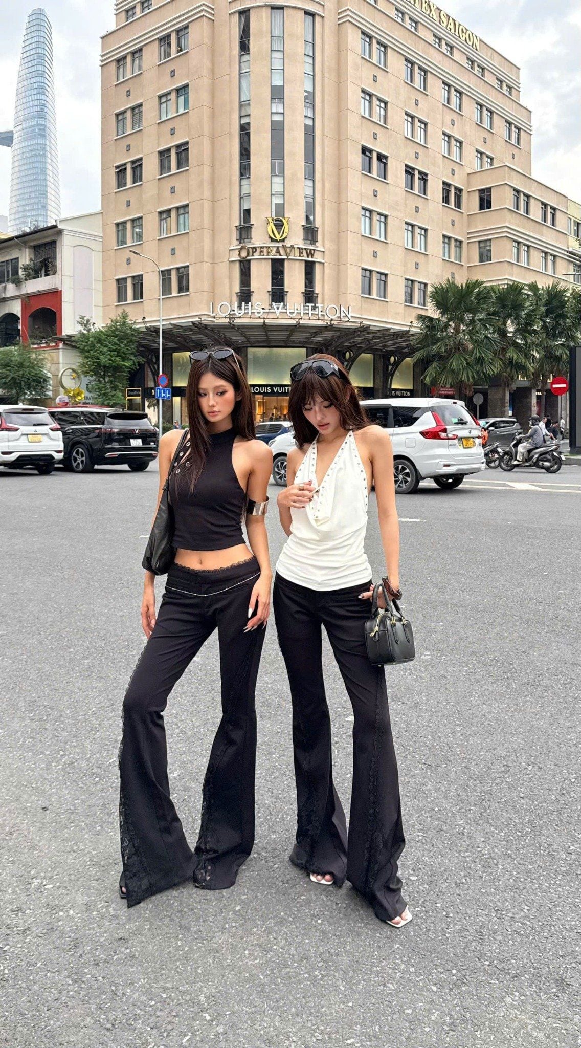  Áo cổ yếm khoét mắt cáo ôm body tôn dáng OSHANI - KILLSYSTEM 