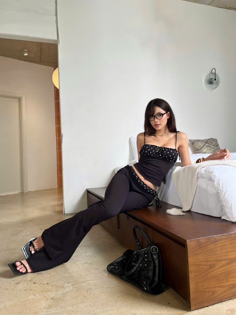  Quần ống loe chấm bi ôm body YUCI - KILLSYSTEM 