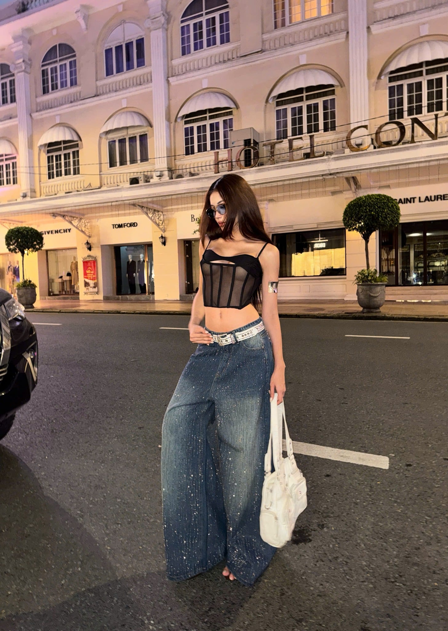  Quần jeans đính đá siêu lấp lánh MANTRA - KILLSYSTEM 