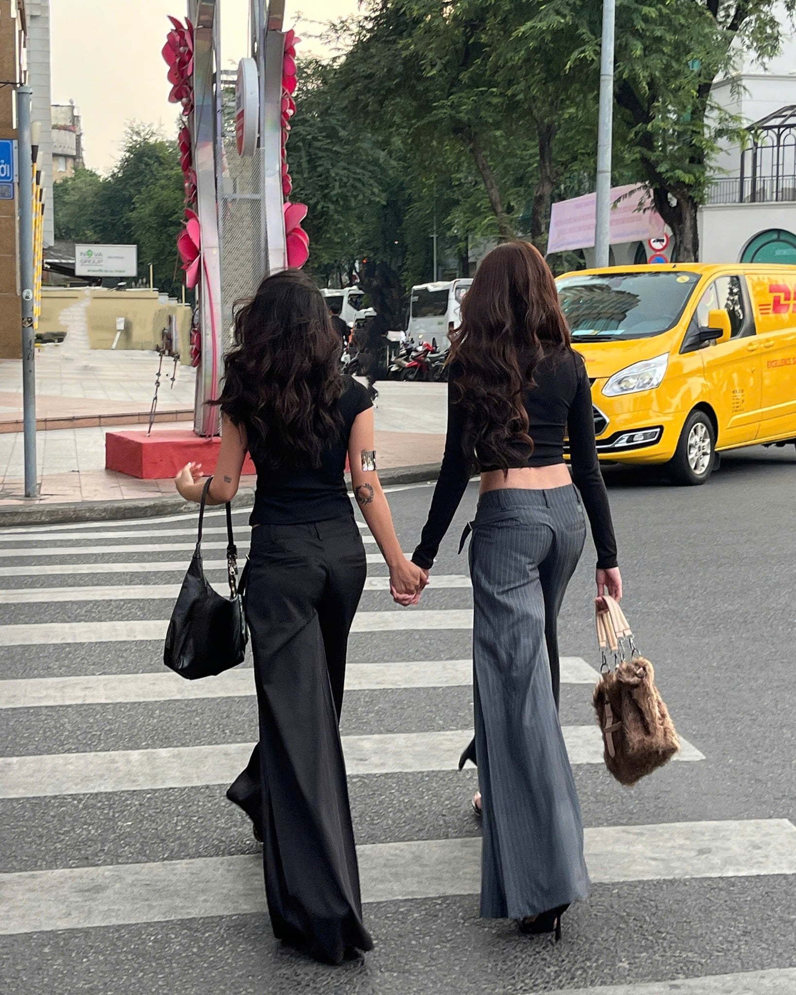  Quần tây ống rộng cạp trễ JIRA - KILLSYSTEM 