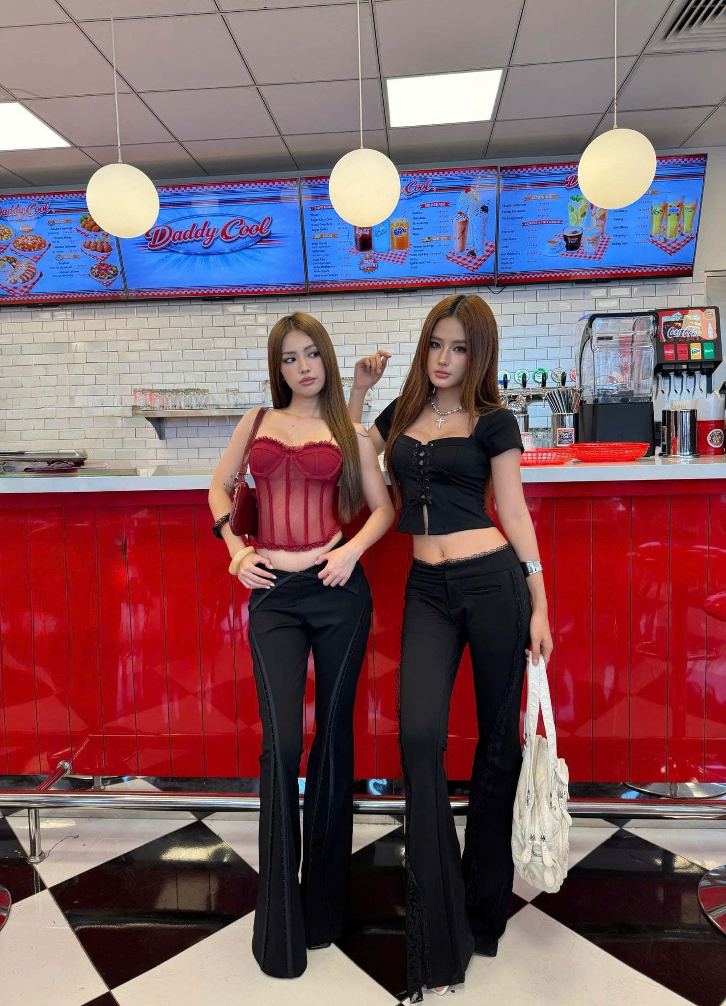  Áo kiểu cổ vuông đan dây gợi cảm SELENA -  KILLSYSTEM 