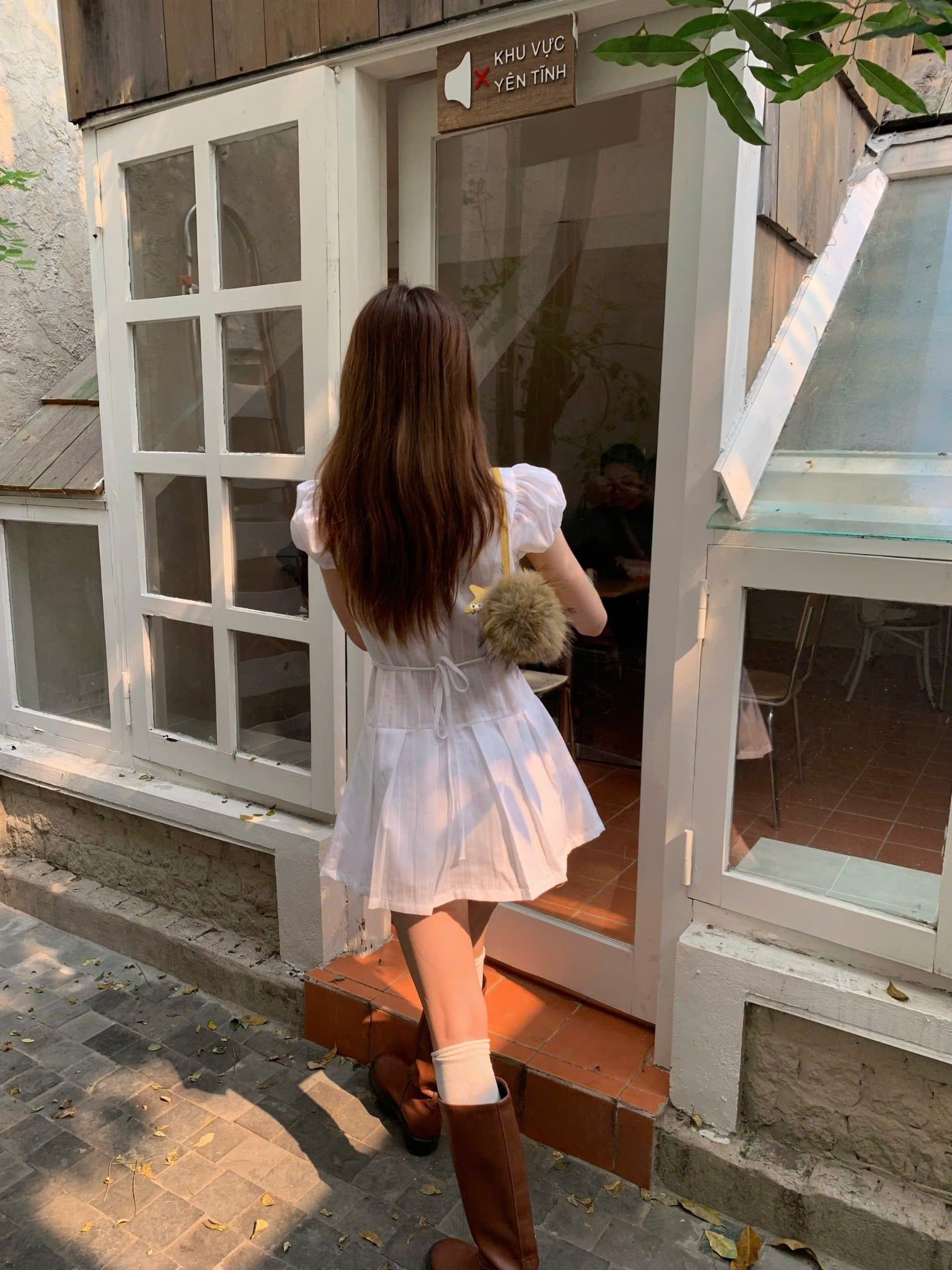  Đầm xếp ly tay phồng cổ chữ khoét sâu SYO - KILLSYSTEM 