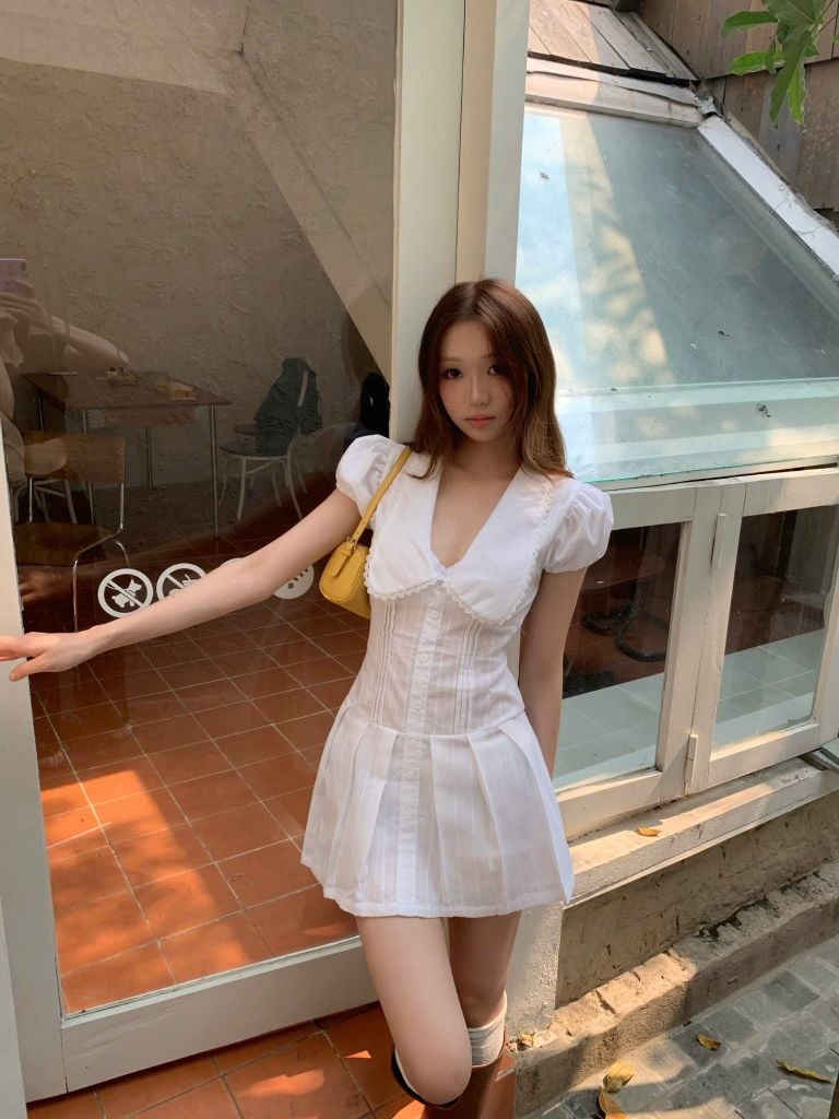  Đầm xếp ly tay phồng cổ chữ khoét sâu SYO - KILLSYSTEM 