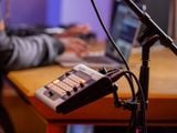  Zoom V3 Vocal Processor – Hiệu Ứng Diễn Live – Soundcard 