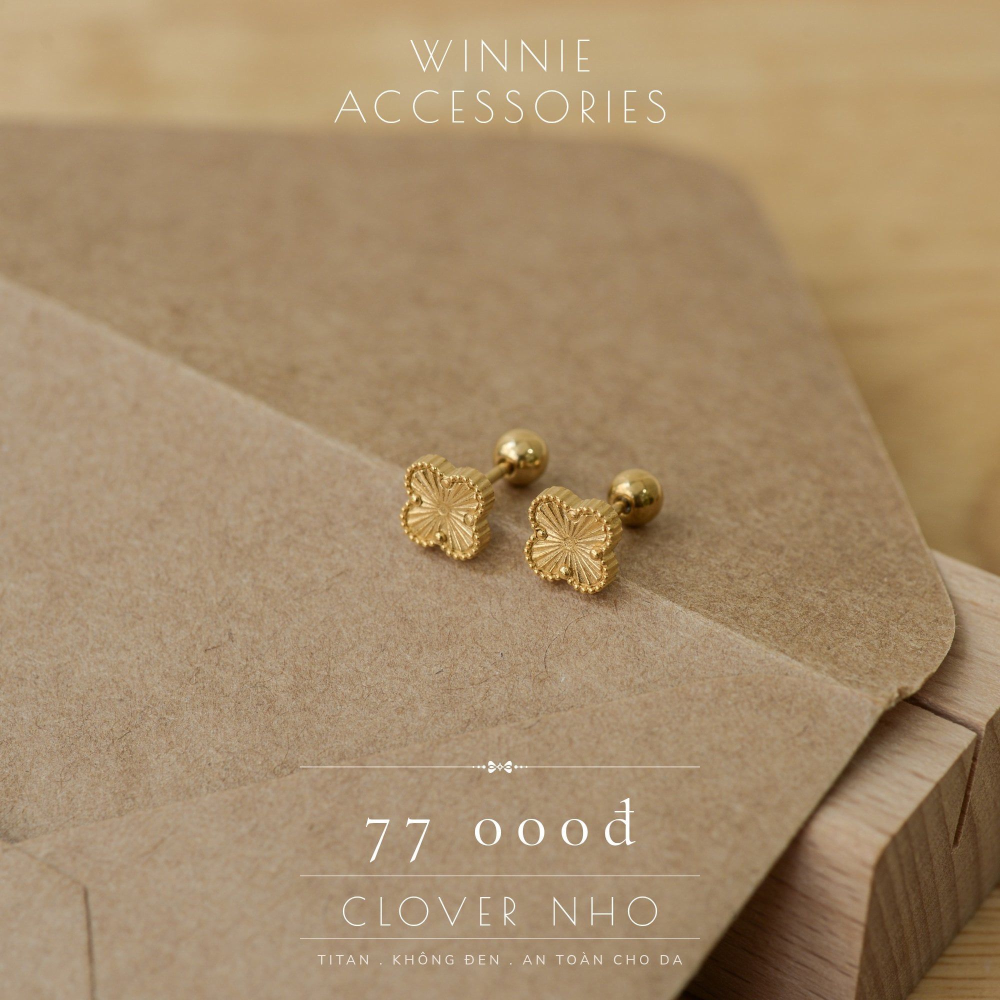  Hoa tai Titan Bi clover nhỏ 