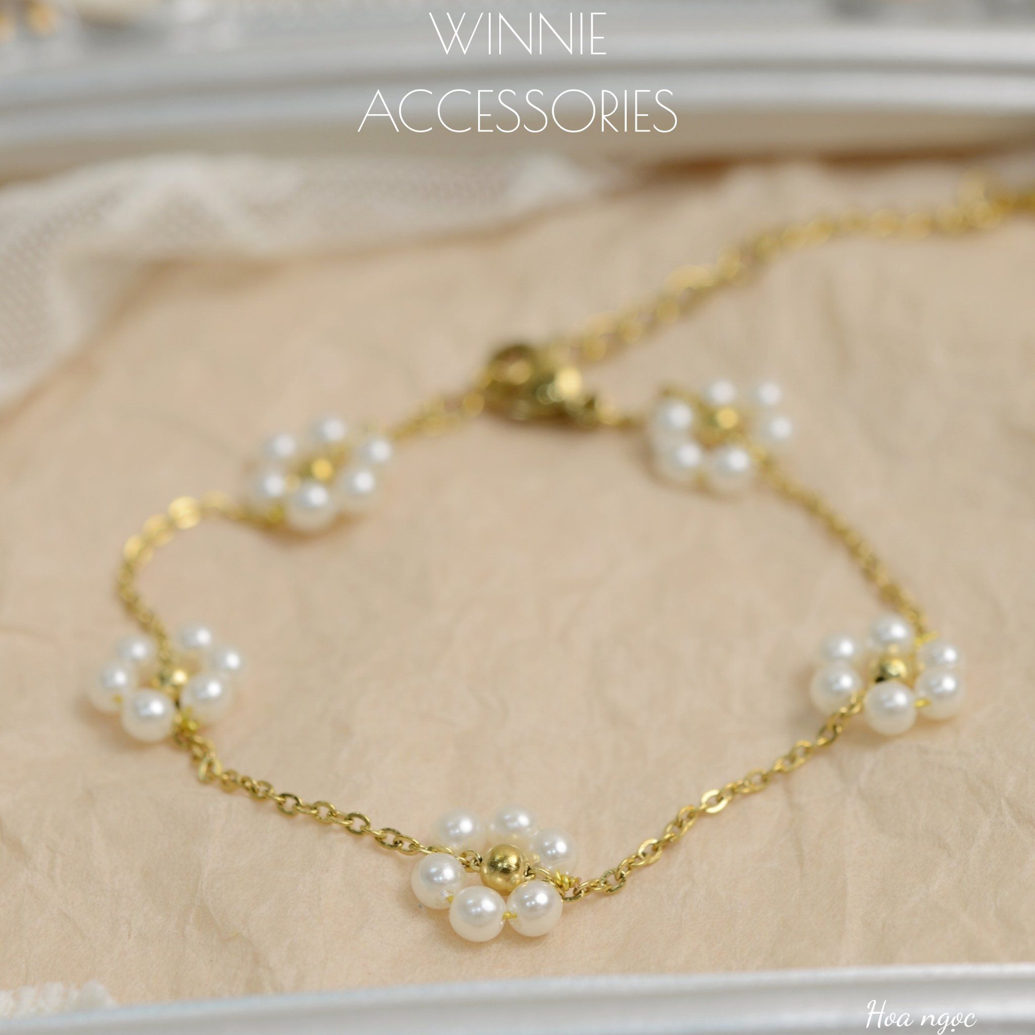  Lắc tay Titan Hoa Ngọc 