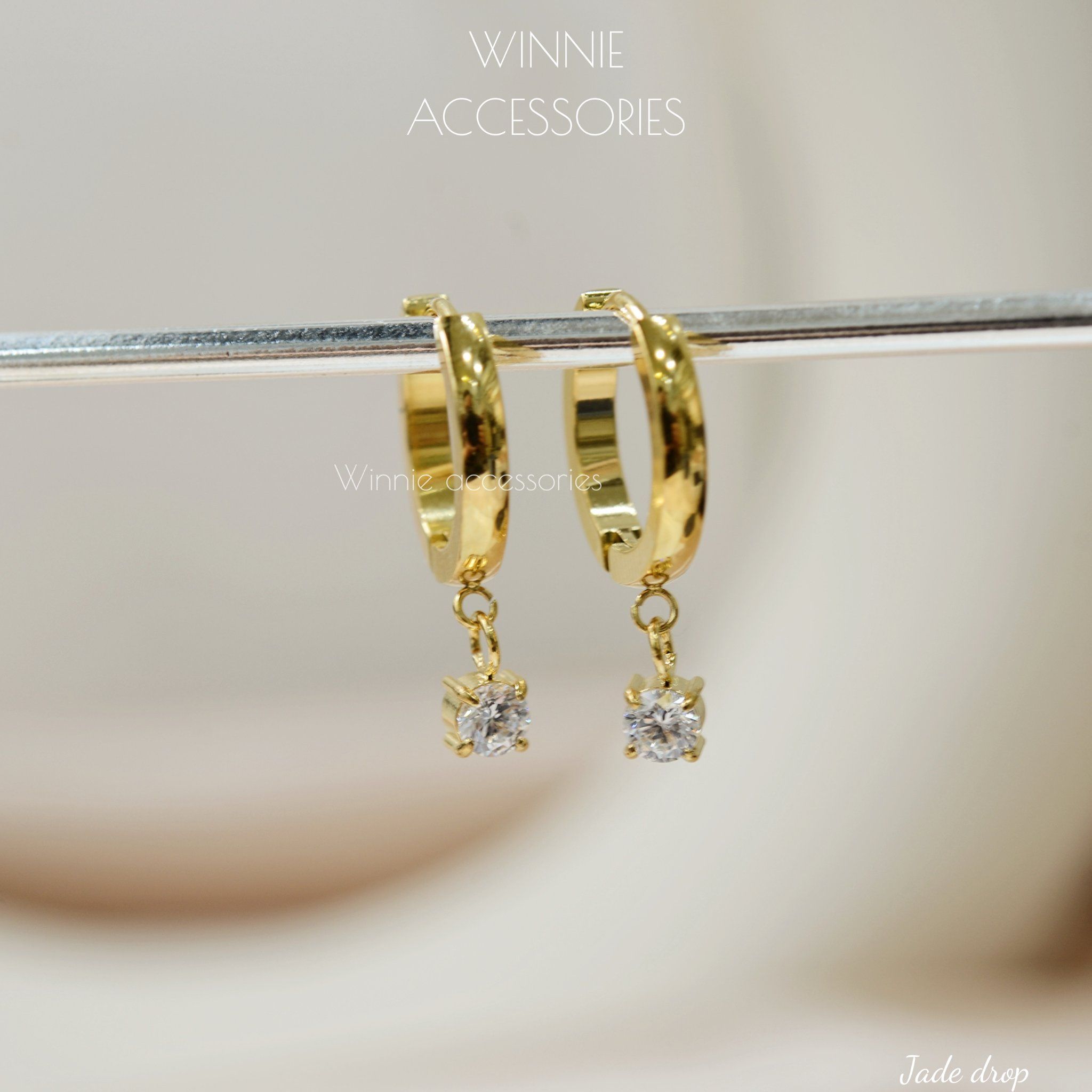  Hoa tai Titan Jade drop 