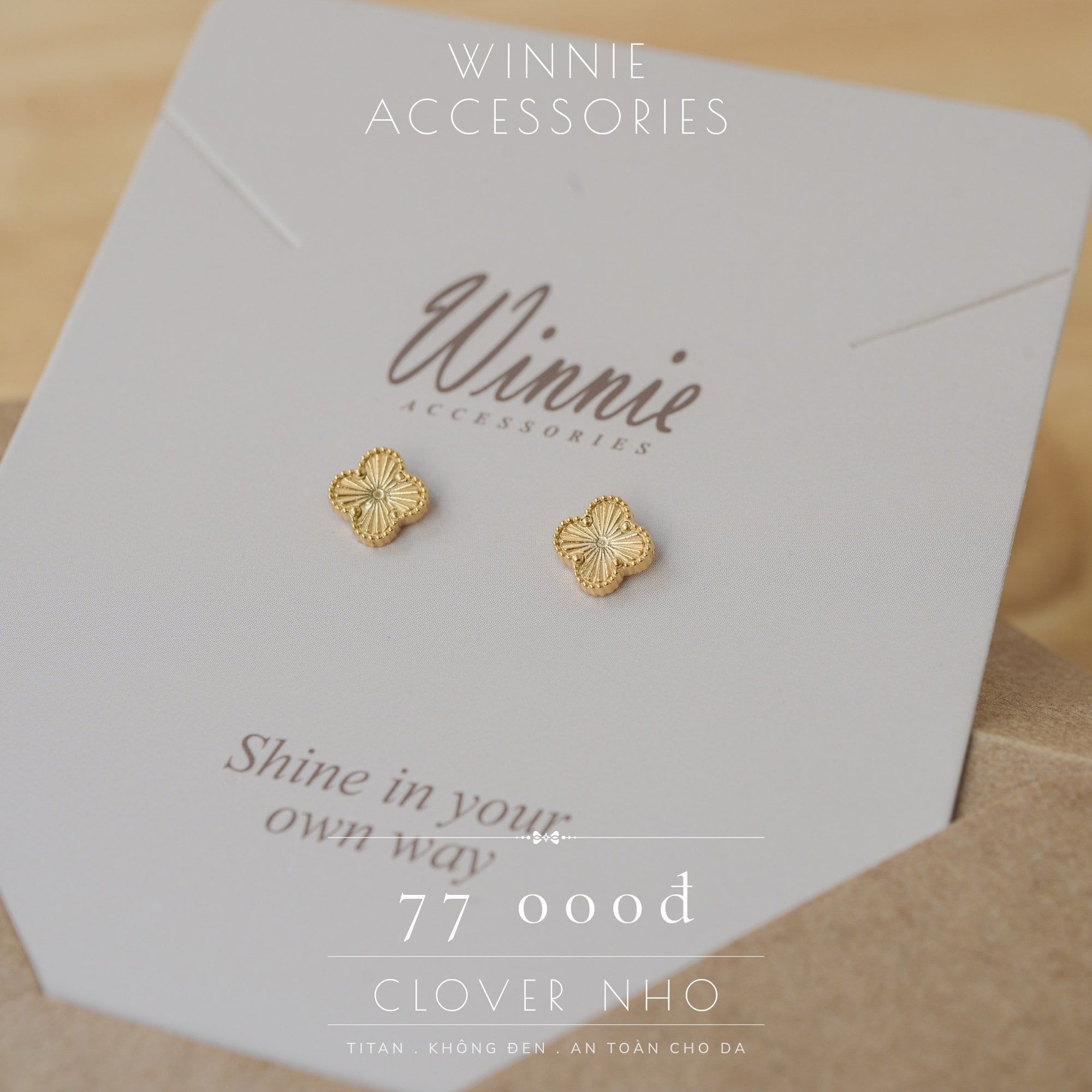  Hoa tai Titan Bi clover nhỏ 
