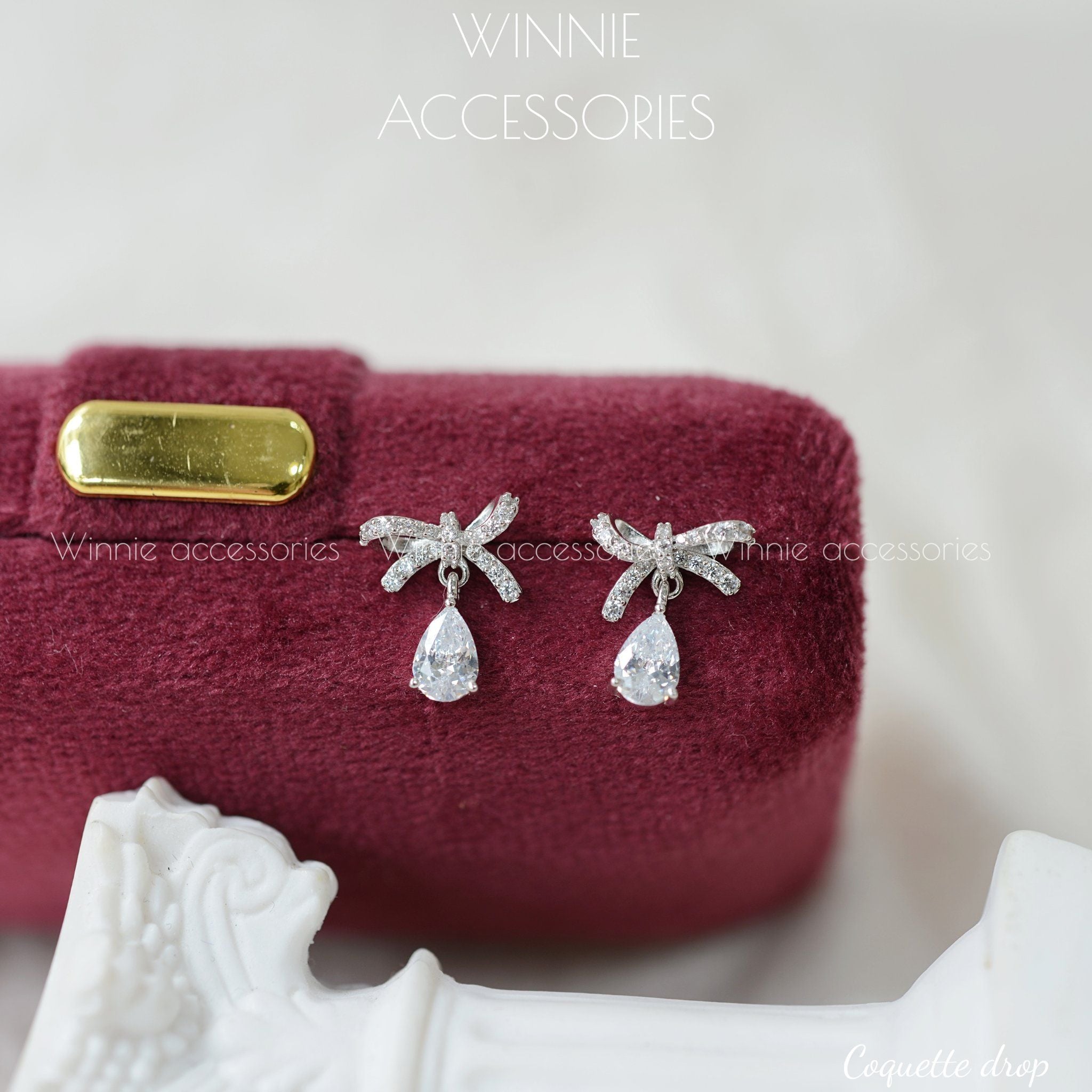  Hoa tai Bạc S925 Coquette Drop (Xi Kim) 